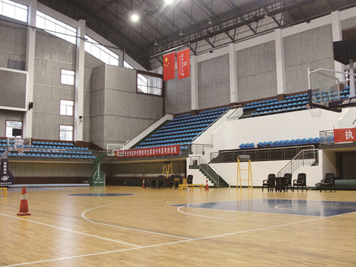 衡阳师范学院篮球场图片